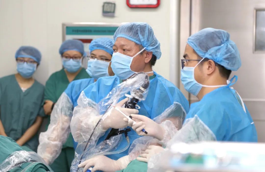 与“石”俱进：国家级专家引领四川结石病医院泌尿外科无管化技术新发展(图5)