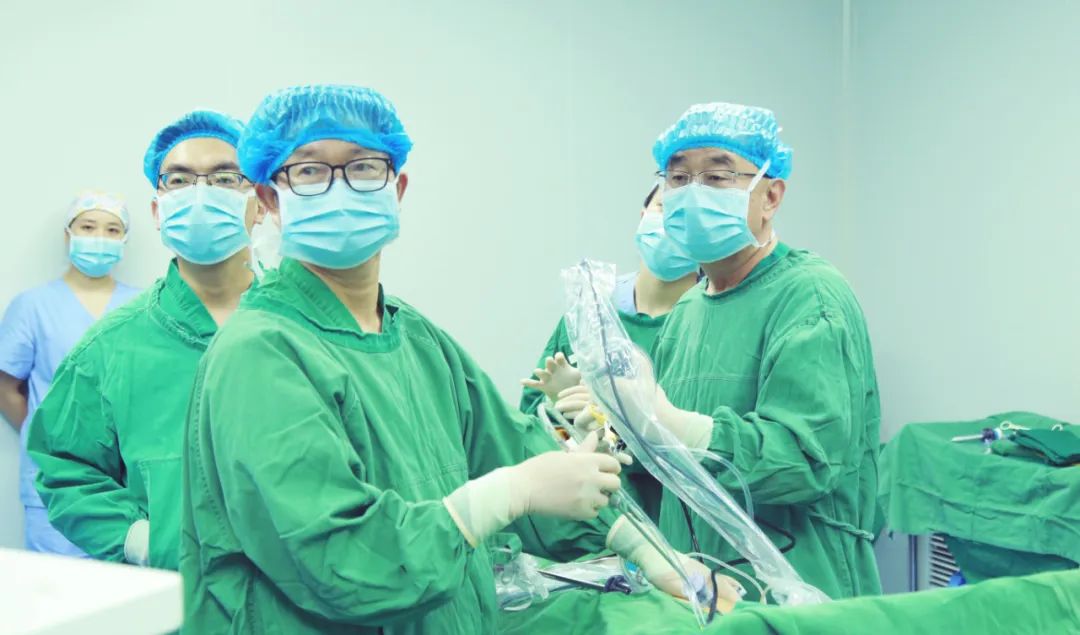 全国权威保胆专家齐聚四川结石病医院 共探“中国医师协会内镜保胆培训基地”高质量发展路径(图12)