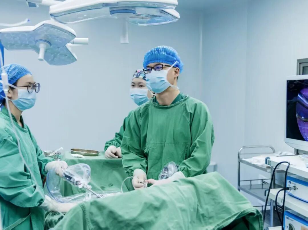 保胆取石、疤痕隐形、恢复更快:快来了解下保胆届的“六边形技术”!(图1) 保胆取石、疤痕隐形、恢复更快:快来了解下保胆届的“六边形技术”!(图1)