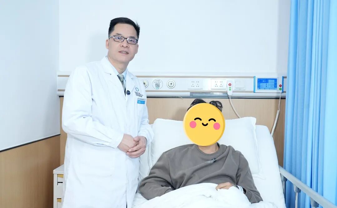 88颗结石“鸠占鹊巢”？四川结石病医院经脐超微创一招取出(图4)